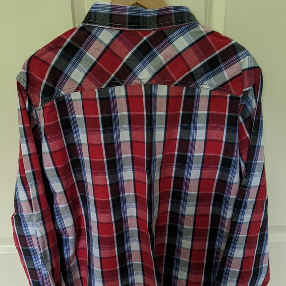 👣Helix Red and Black Plaid Western Shirt - Picture 3 of 3
